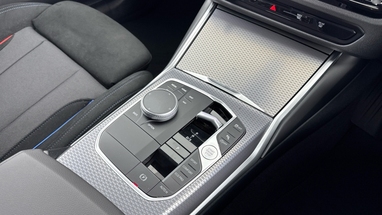 BMW 3 Series 320i M Sport 5dr Step Auto [Pro Pack] Petrol Estate